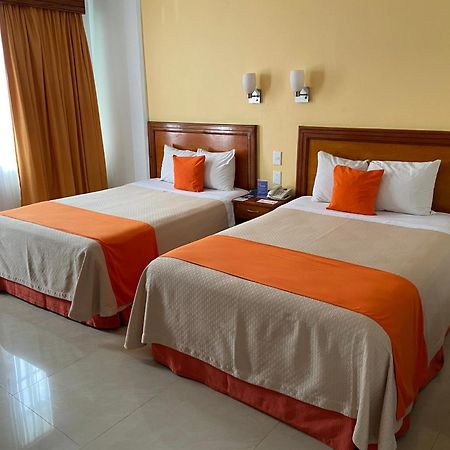 Hotel Baez Carrizal فيلاهيرموسا المظهر الخارجي الصورة