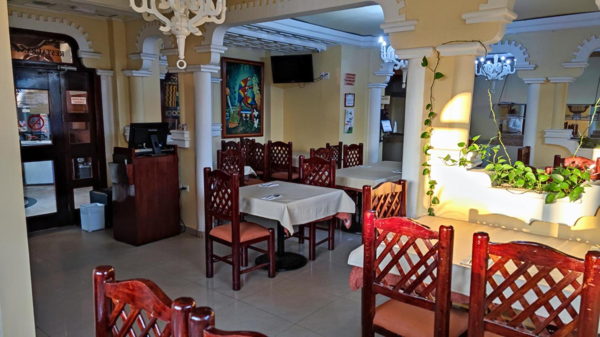 Hotel Baez Carrizal فيلاهيرموسا المظهر الخارجي الصورة