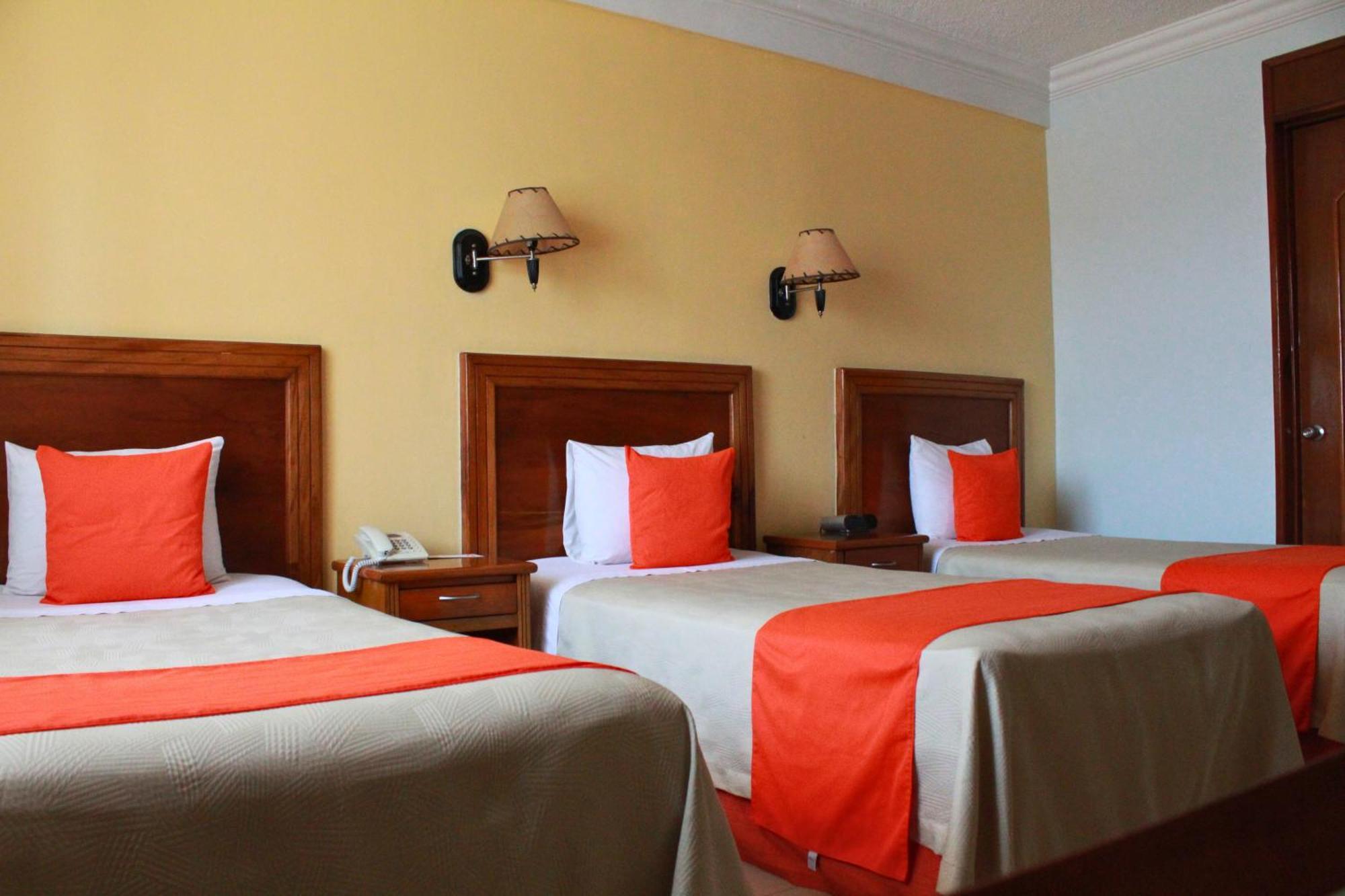 Hotel Baez Carrizal فيلاهيرموسا المظهر الخارجي الصورة